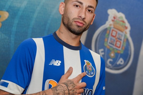 ¿Qué pasó? Se confirmó una mala noticia para Alan Varela en Porto