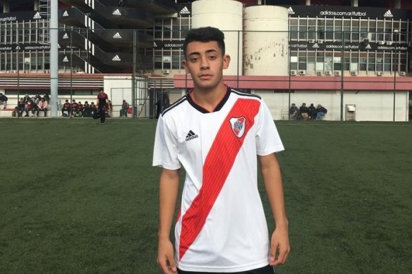 Enzo Aguirre, el correntino que ya tiene su primer contrato en River Plate