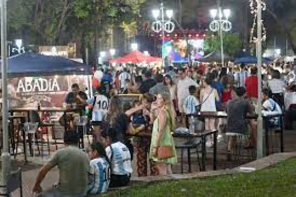 Posadas Mágica, compras en cuotas, shows en vivo y ferias gastronómicas