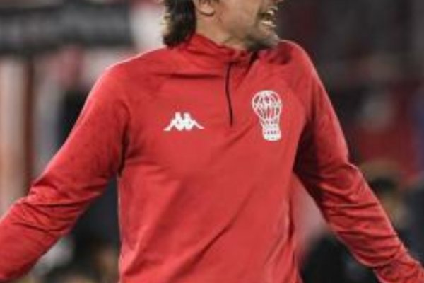 El curioso gesto de Diego Martínez con el Colo Barco que sorprendió a Boca