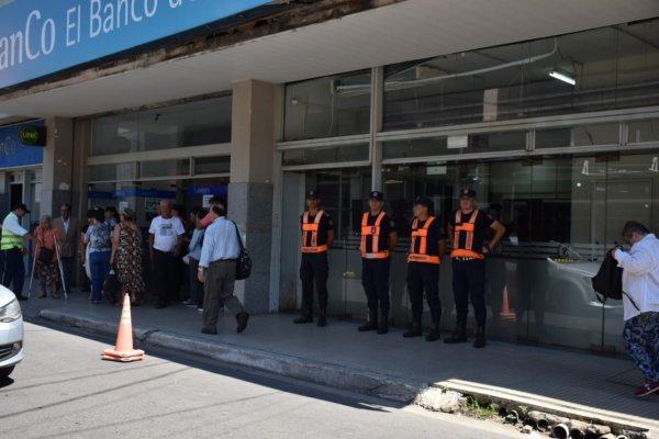 La Policía implementa un Plan Integral de Prevención en zonas bancarias y comerciales