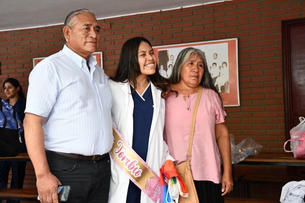 Se recibió la primera médica argentina de la etnia wichi egresada de la UNNE