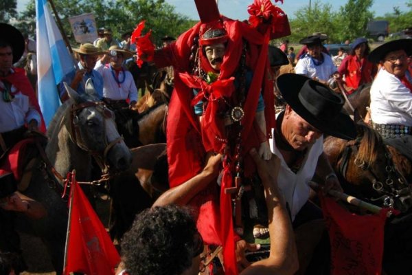 Mercedes: Por la Encefalomielitis equina cancelaron la peregrinación a caballo al Gauchito Gil