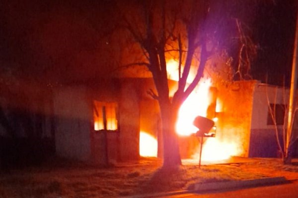 Corrientes: Encuentran muerta a una anciana dentro de su casa incendiada