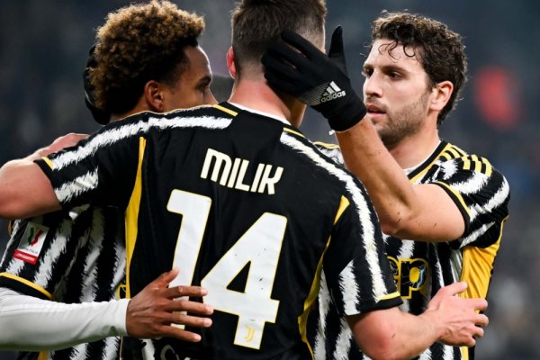 La Juve es semifinalista de la Coppa Italia gracias a un triplete de Milik