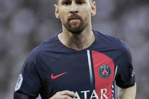 El tremendo palo de PSG para Lionel Messi
