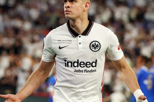 El equipo que está a un paso de sumar a Rafael Santos Borré