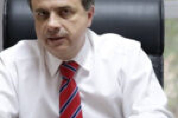 Desde el bloque de Pichetto anticiparon su rechazo al DNU de Javier Milei