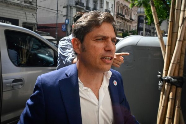 Kicillof no descontará el día a los estatales que adhieran al paro: 
