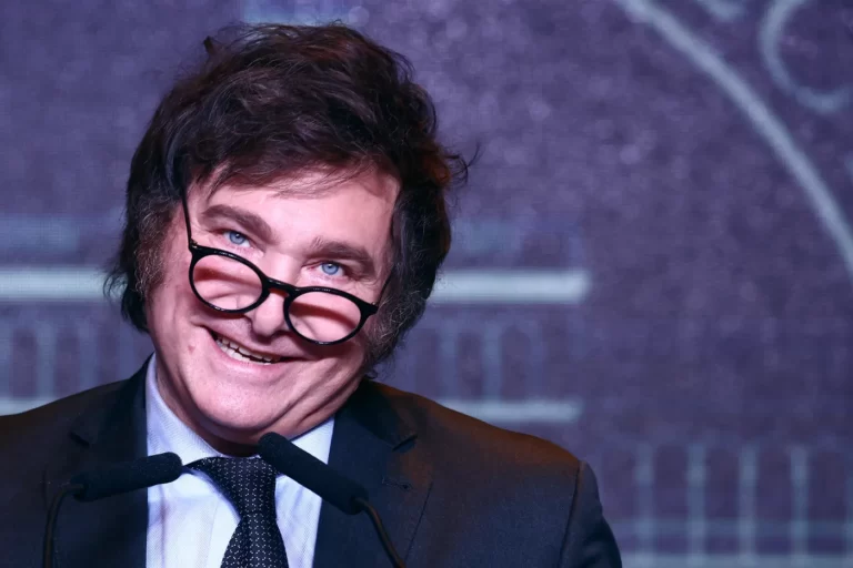 Javier Milei anticipó un 25 de inflación en enero y dijo que sería 