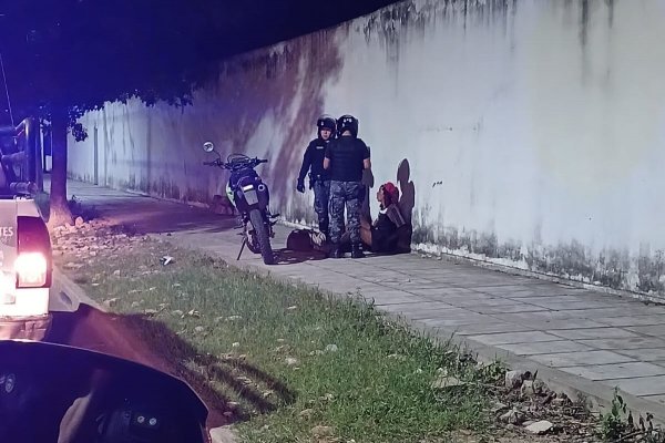 Corrientes: fue demorado cuando intentaba trepar un muro