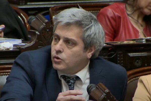 Un diputado de Unión por la Patria no firmó el rechazo al proyecto de Ley Ómnibus