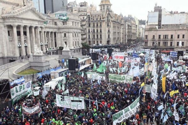 La CGT y movimientos sociales esperan movilizar 100 mil personas este miércoles contra el ajuste de Milei