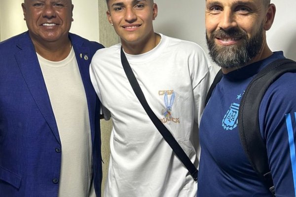 Santiago Castro rompió el silencio ante su inminente venta