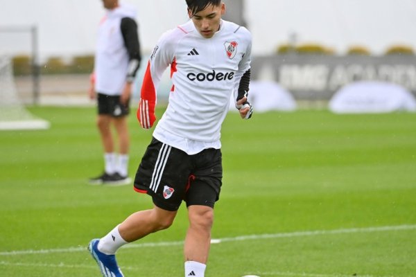 A horas de un posible debut en River, el emotivo posteo del padre de Subiabre