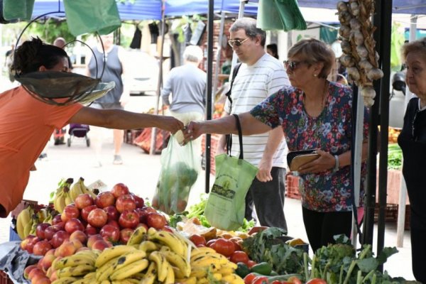 Las ferias de la ciudad estarán hoy en Plaza República del Perú y Plazoleta Los Inmigrantes