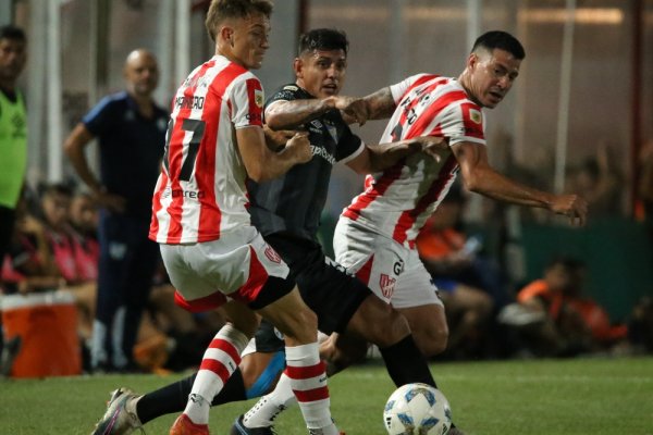 Instituto y Atlético Tucumán abrieron la segunda fecha en Córdoba