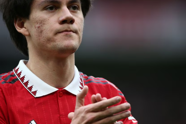 Pellistri se fue del Manchester United y tiene nuevo equipo