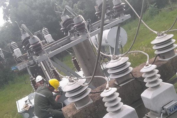 Otro apagón energético en Goya despertó la queja contra la DPEC de miles de usuarios