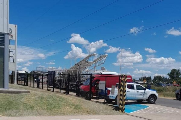 Camionero murió electrocutado cerca de Concordia en Ruta 14