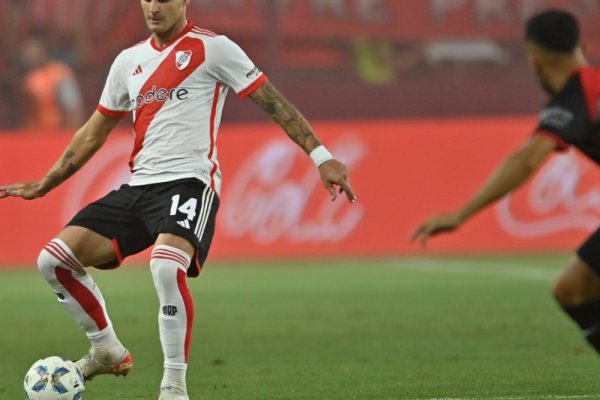 River sonrió ante Barracas Central en cancha de Lanús