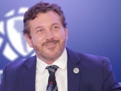 Sorpresa: El inesperado mensaje que Alejandro Domínguez le mandó a Di María