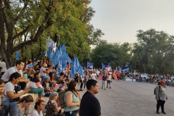 Organizaciones  preparan un “puentazo” en el Chaco-Corrientes