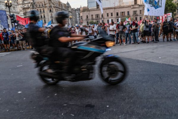ATE Capital denuncia penalmente a Bullrich por la represión en el Congreso