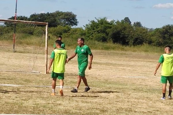 Mandiyú incorporó tres futbolistas y no se retira del mercado de pases