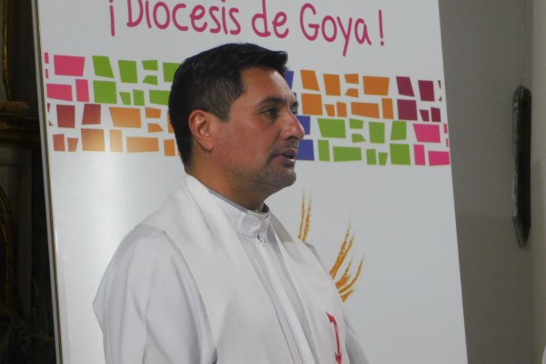 Cálido recibimiento al Padre Ariel Giménez en Goya