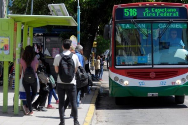 ¿Cómo funcionarán los servicios en Bahía Blanca durante los feriados de carnaval?