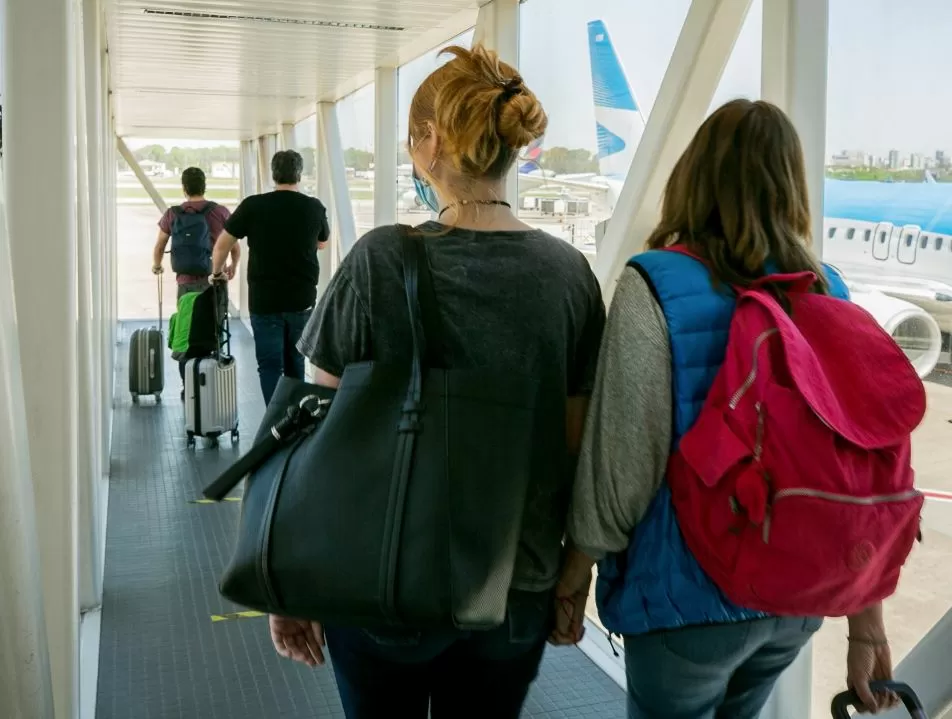 Cuota simple: expectativas por el programa nacional para comprar pasajes en aerolineas