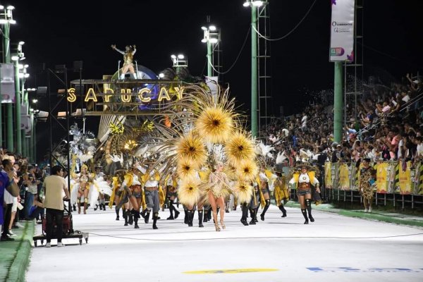 Sapucay e Imperio Bahiano son los nuevos campeones del carnaval correntino
