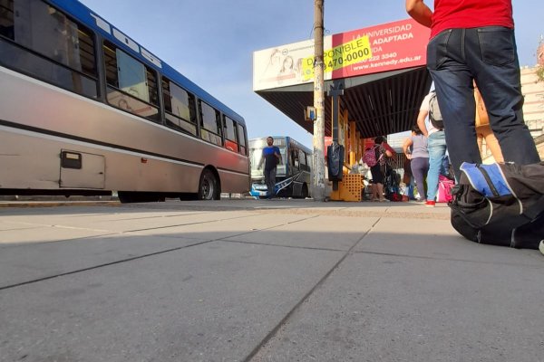 Colectivos urbanos: en Chaco se corta el servicio desde las 14 qué pasa en Corrientes