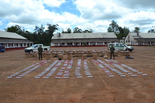 Gendarmería incautó 40 mil paquetes de cigarrillos apócrifos en Corrientes