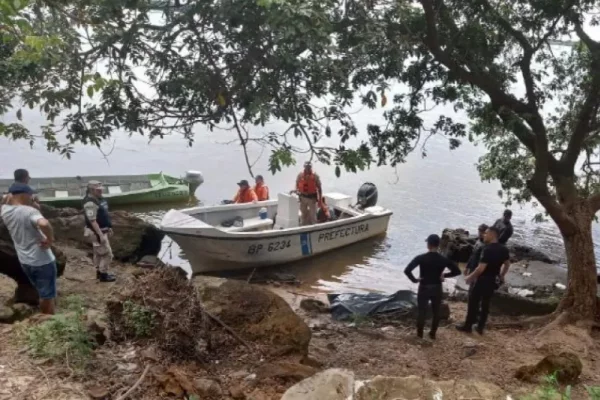 Corrientes: cinco amigos pescaban en el río Paraná pero dos no volvieron y ahora son buscados