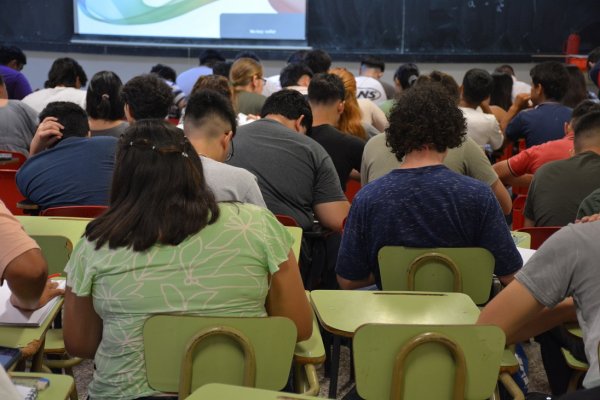 La UNNE sumó 13.743 estudiantes en sus períodos principales de inscripción