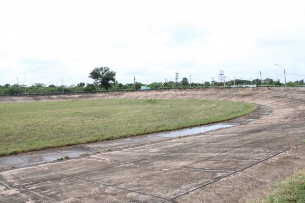 Supervisaron tareas de acondicionamiento del velódromo “Oñaní Porá”