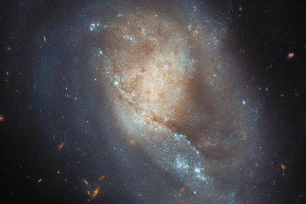 Galaxia a 54 millones de años de luz de la Tierra, la imagen de la NASA