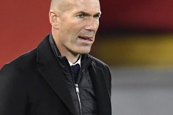 ¿Vuelve? Zinedine Zidane habría elegido equipo para dirigir