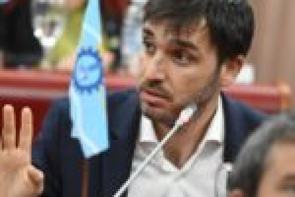 Ignacio Torres apura a Javier Milei y pone una fecha límite para entregar los fondos retenidos por el Gobierno Nacional