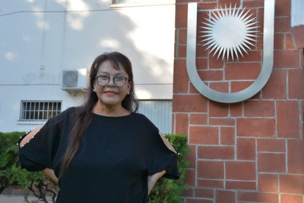 UNNE: Ella es indigena Qom y a los 49 años se recibió de Martillera Pública