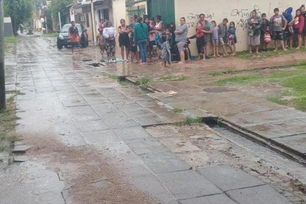 Fuertes críticas de un exgobernador a la actual gestión provincial por la inundación en Corrientes