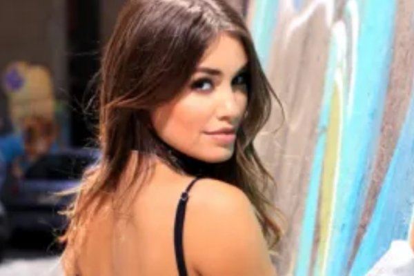 Lali Espósito se va de la Argentina