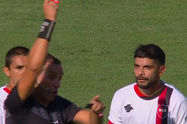 La insólita expulsión de Banega en Newell's vs. Godoy Cruz