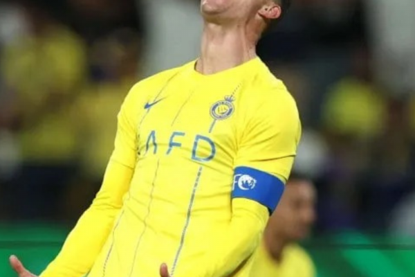 Bombazo: Cristiano Ronaldo fue eliminado de la Champions de Asia por un argentino