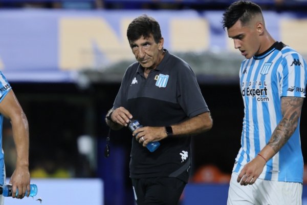 La bronca de Costas con el árbitro tras la polémica en Racing vs. Defensa