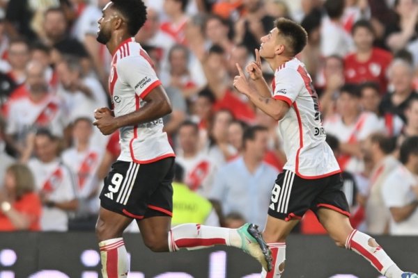 River reaccionó a tiempo, venció a Gimnasia y es líder de la Zona A
