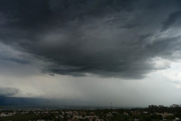 NARANJA: Alerta en la zona por tormentas fuertes para este Jueves