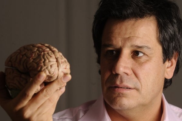 Facundo Manes: qué le pasa al cerebro cuando uno se enamora y por qué la soledad nos puede matar